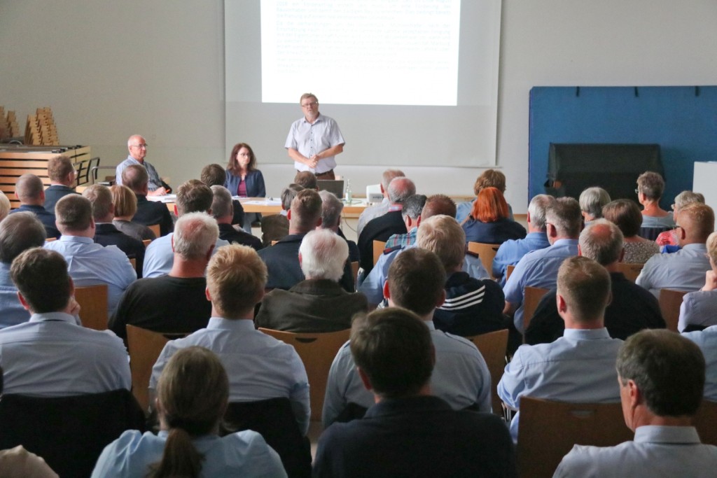 Info-Veranstaltung neues Feuerwehrhaus Caldern 11.6.2018,2, Foto Rainer Kieselbach - Kopie